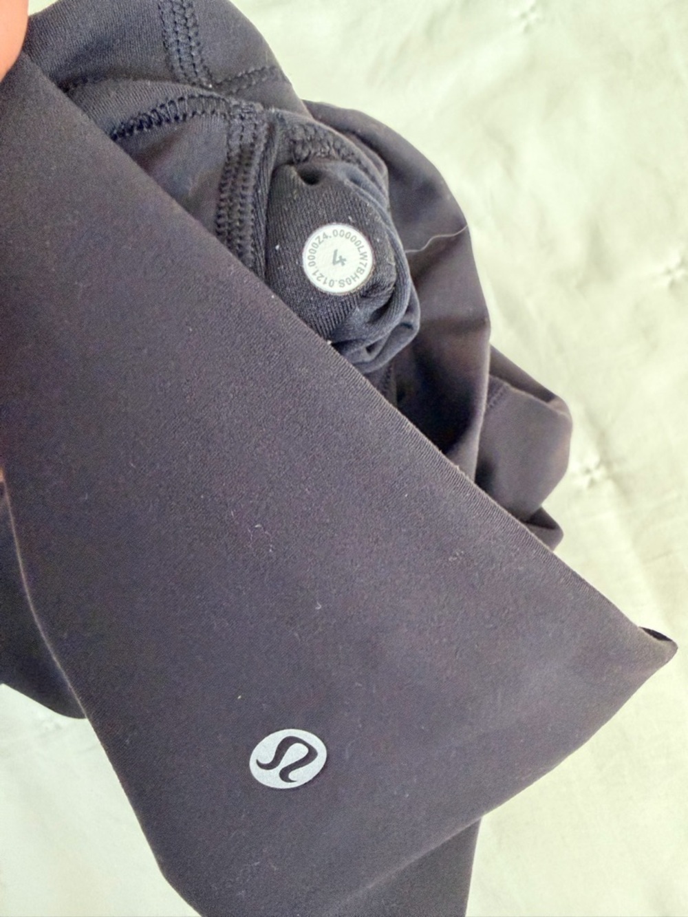 Lululemon Wunder Train High Rise Short - Picture 4 of 4